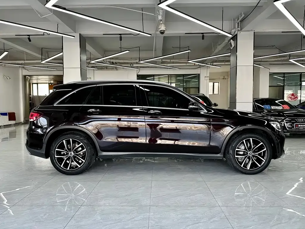 Mercedes-Benz GLC — фото 5