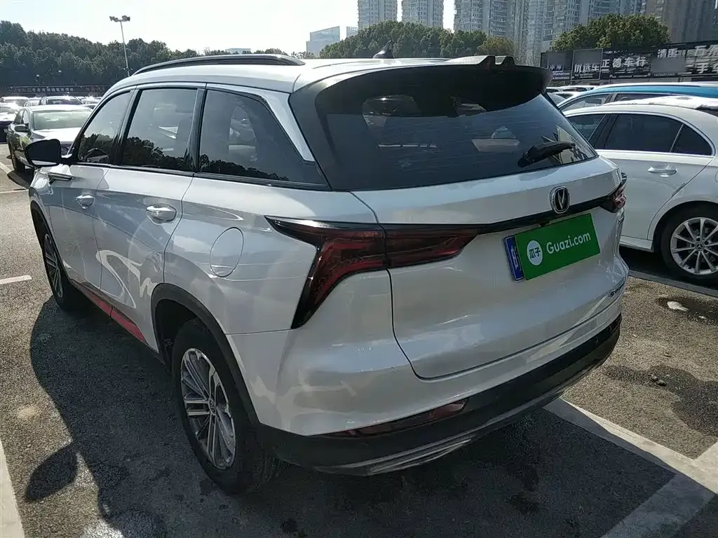 Changan CS75PLUS — фото 9
