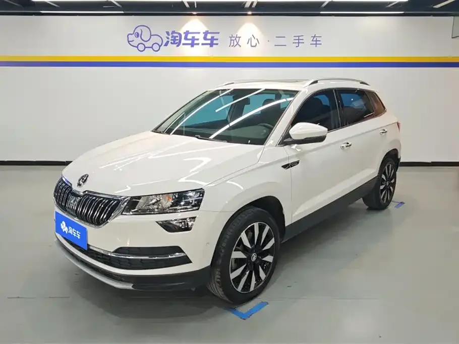 Skoda Karoq — фото 1