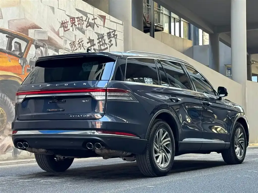 Lincoln Aviator — фото 9