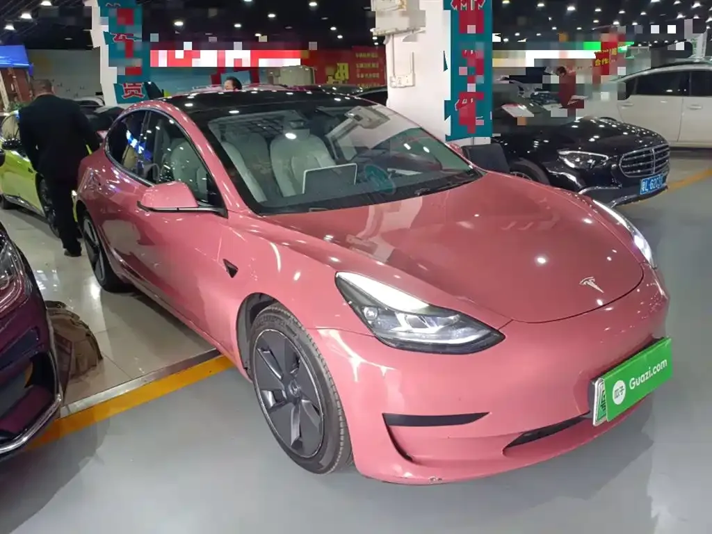 Tesla Model 3 — фото 3