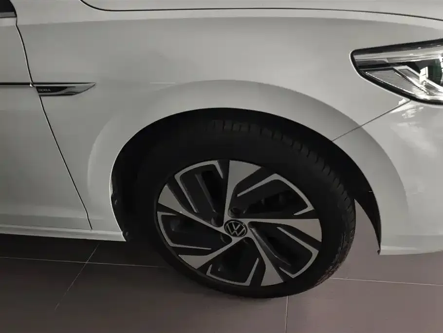 Volkswagen Bora — фото 2