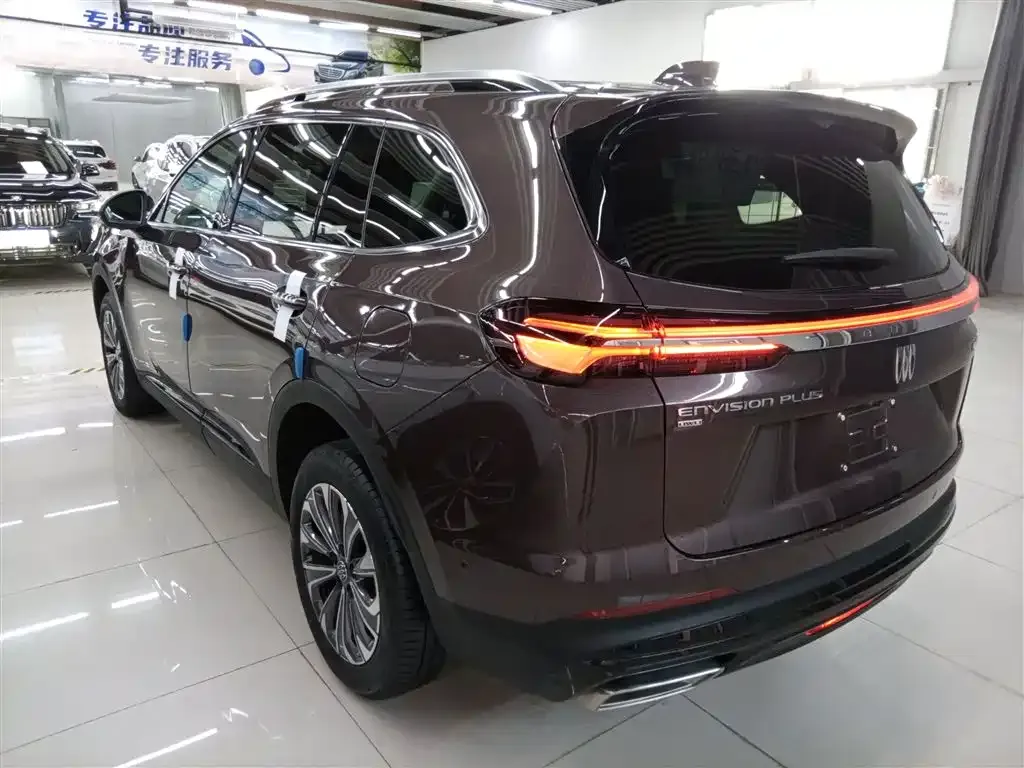 Buick Envision Plus — фото 6