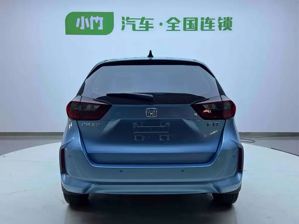 Honda Fit — фото 4
