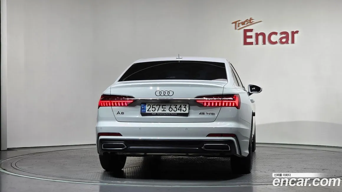 Audi A6 — фото 6