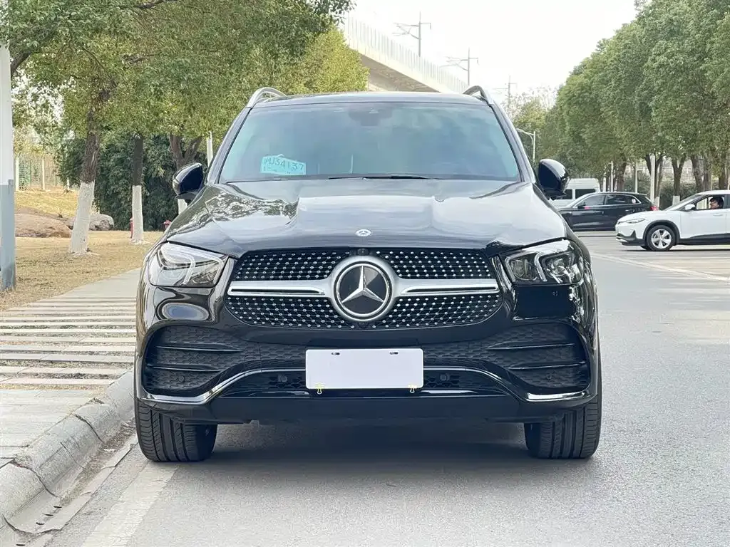 Mercedes-Benz GLE — фото 9