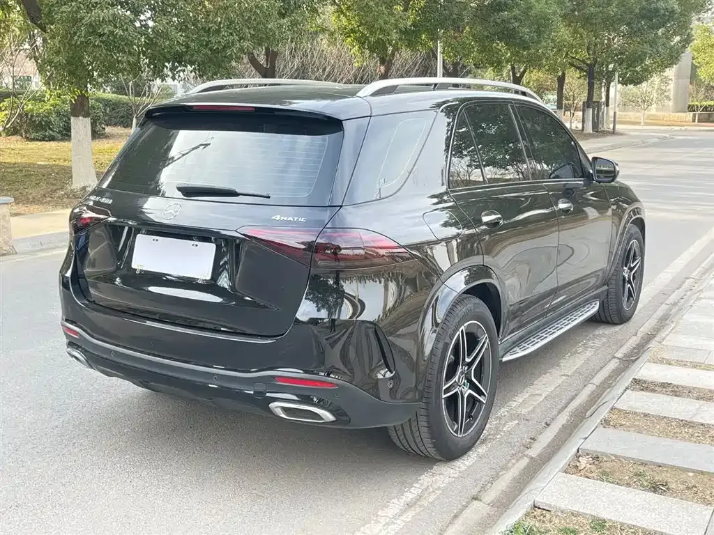 Mercedes-Benz GLE — фото 10