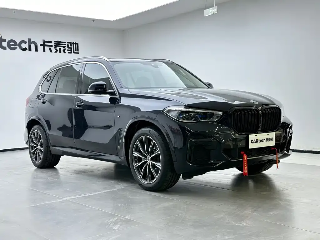 BMW X5 — фото 9