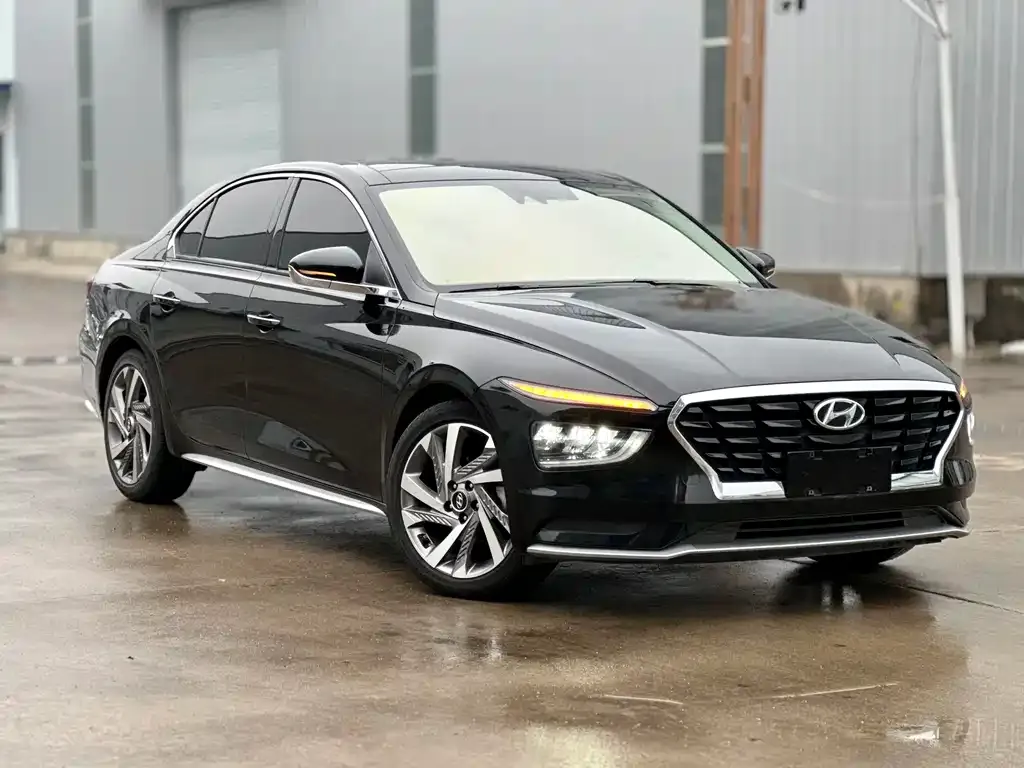 Hyundai Mistra — фото 4