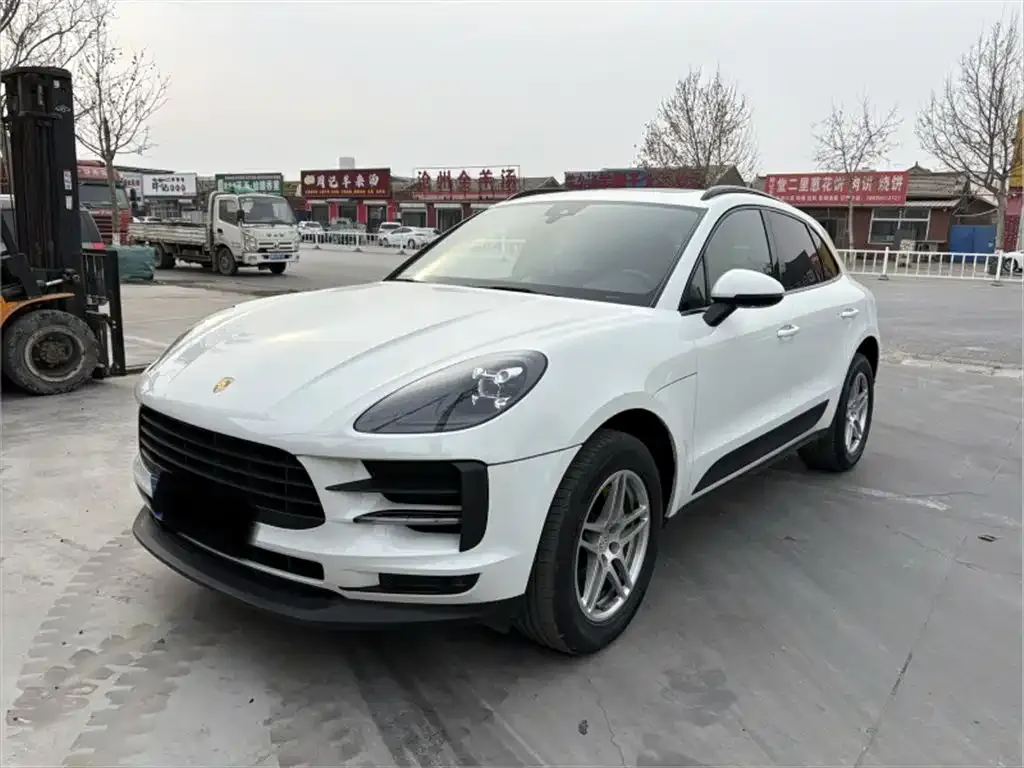 Porsche Macan — фото 1
