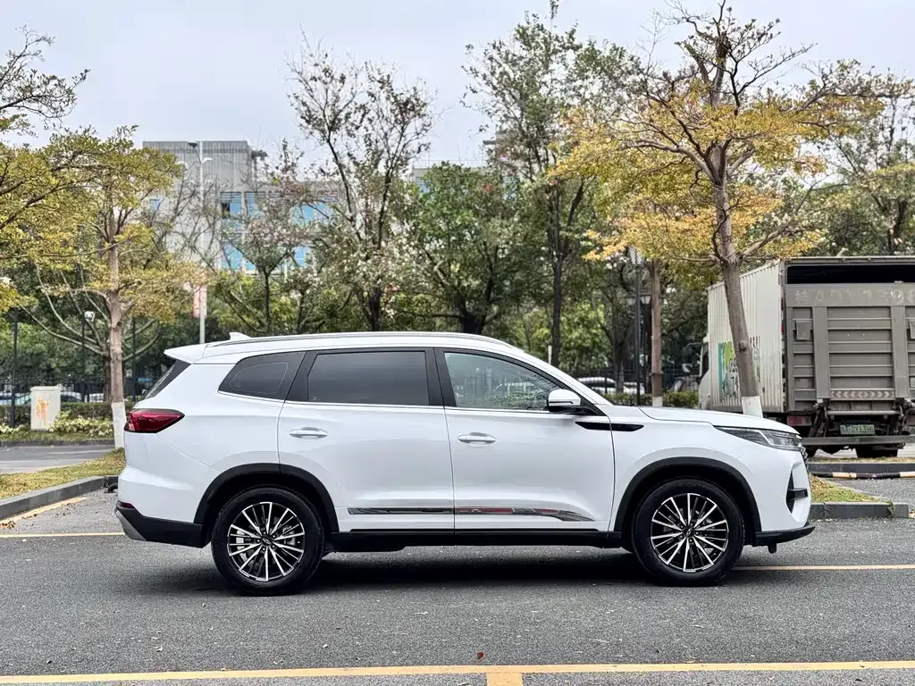 Chery Tiggo 8 PRO — фото 9