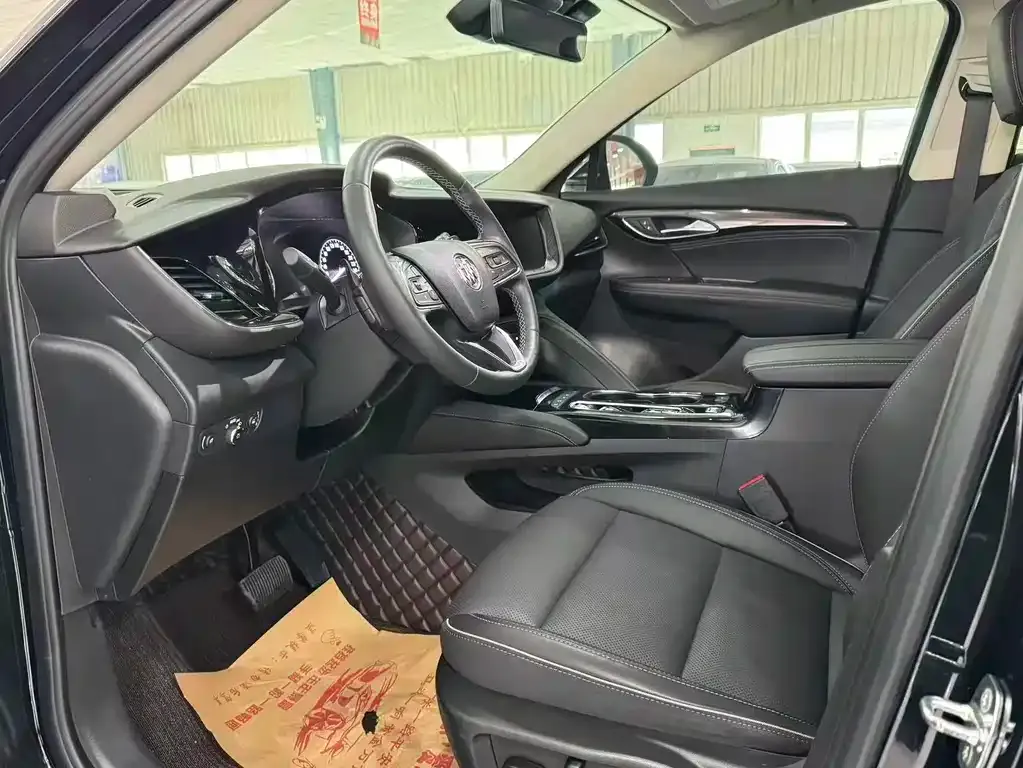 Buick Envision Plus — фото 3