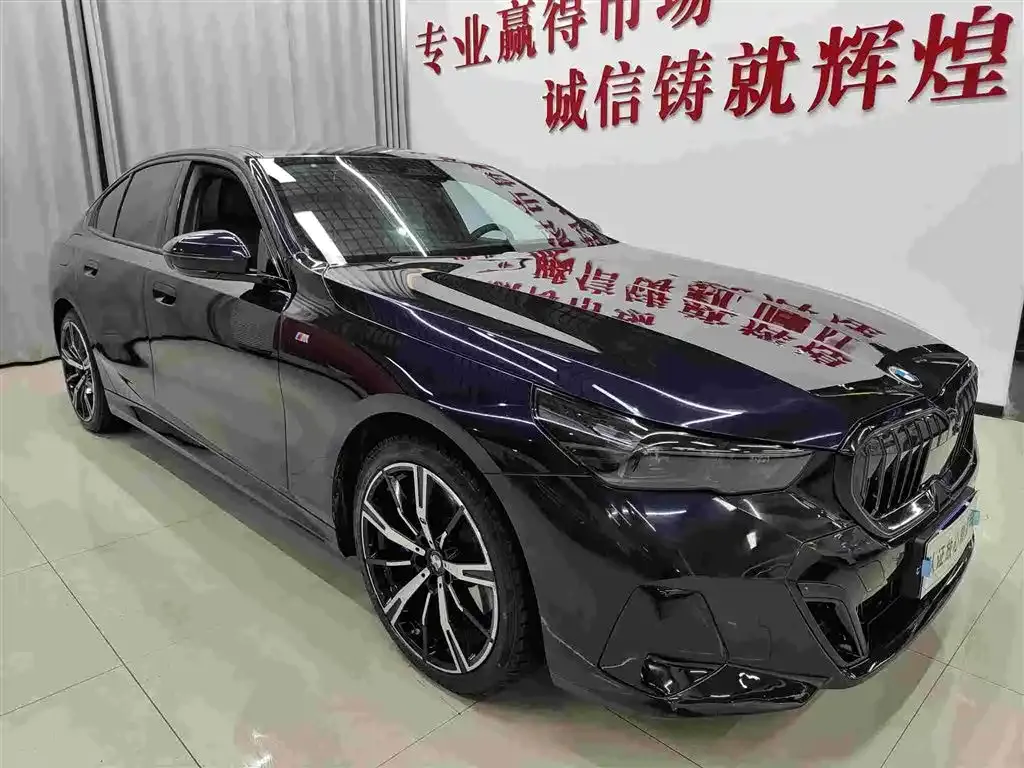 BMW 5 Series (Import) — фото 6