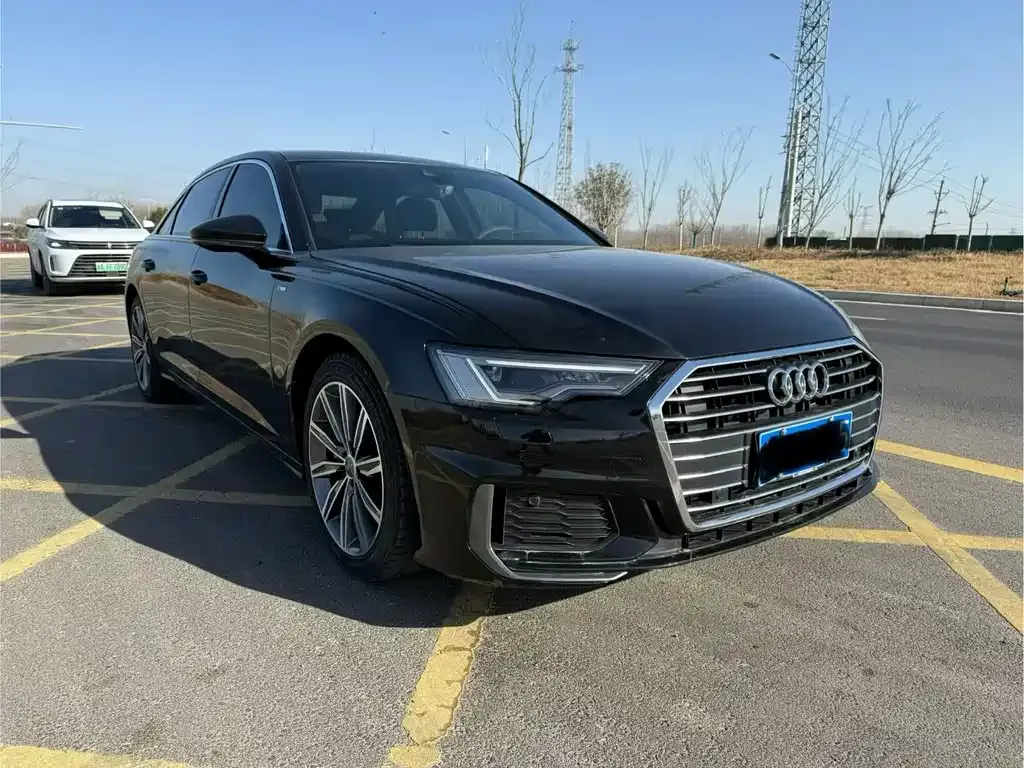 Audi A6L — фото 8