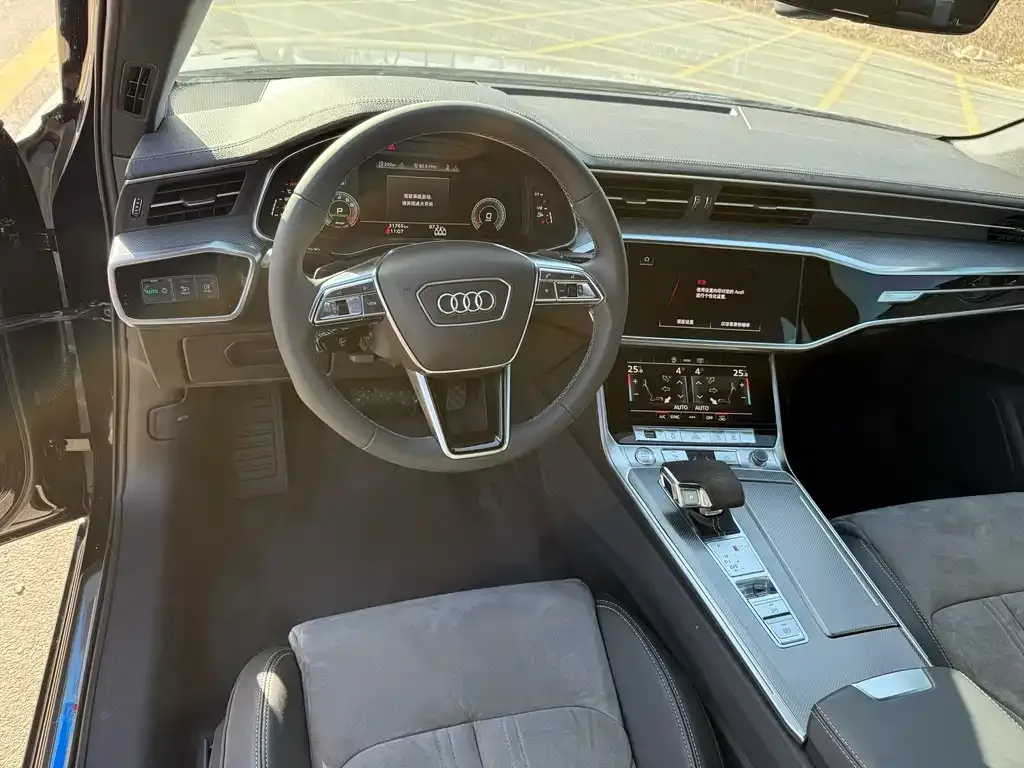 Audi A6L — фото 2