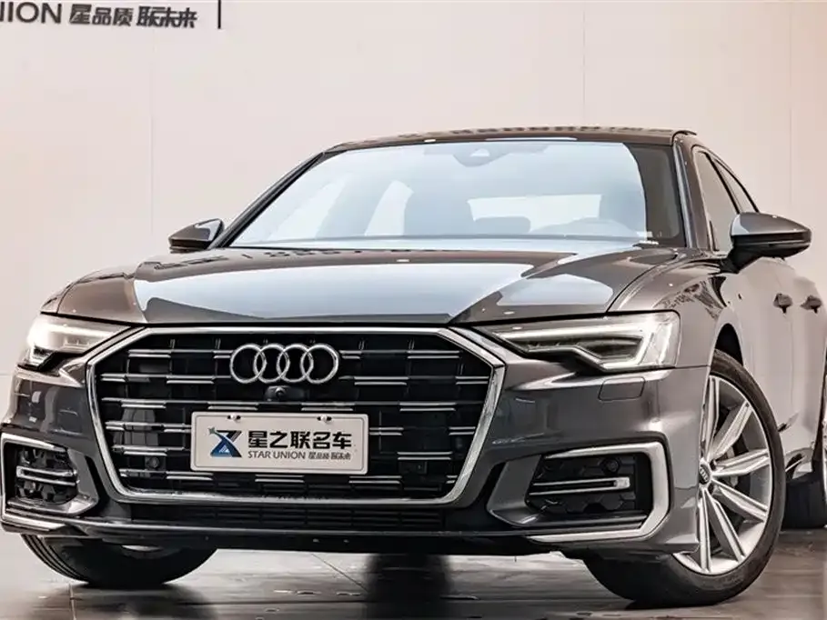 Audi A6L — фото 8