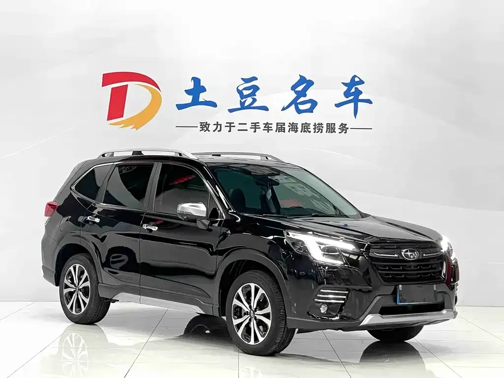Subaru Forester — фото 4