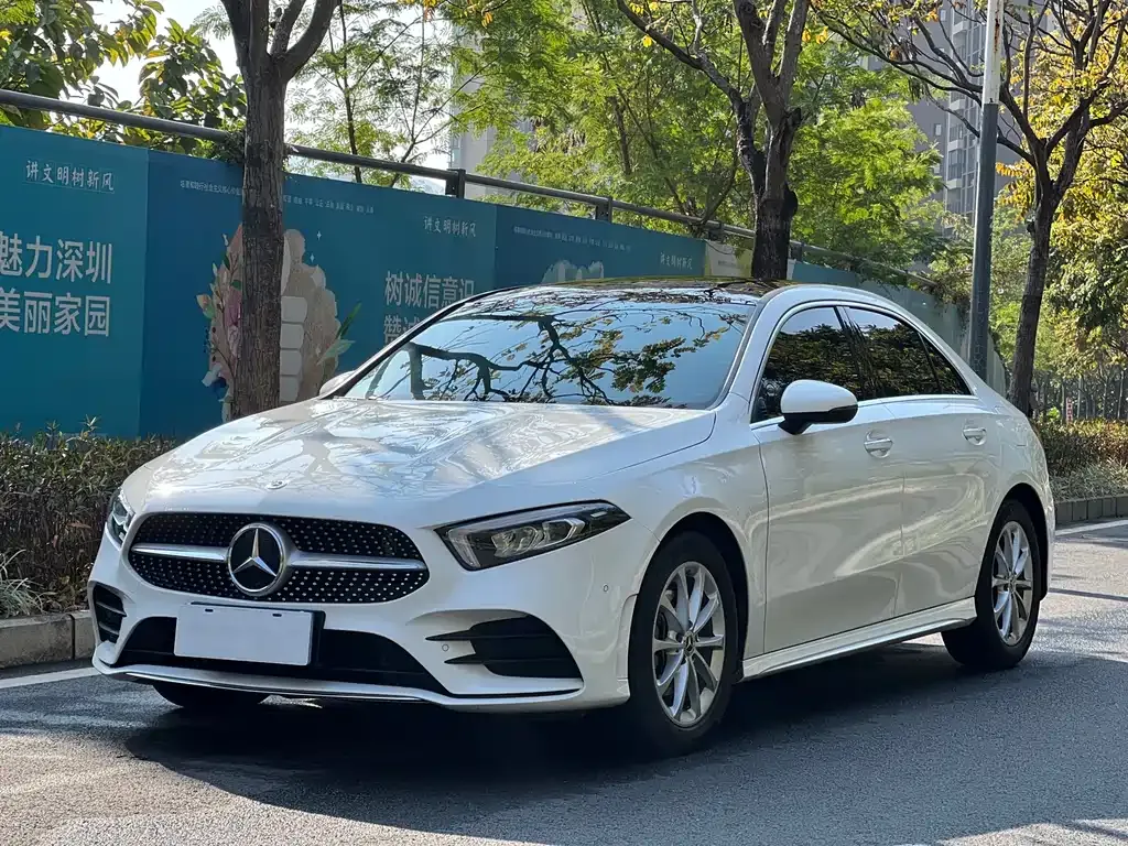 Mercedes-Benz A-Class — фото 10