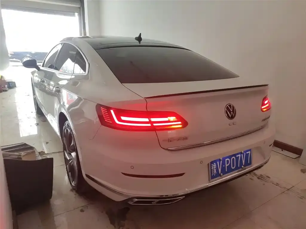 Volkswagen CC — фото 3