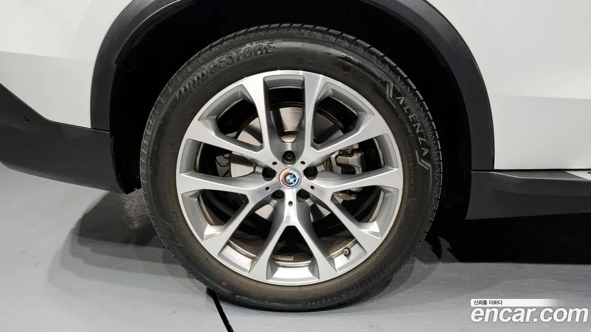 BMW X5 — фото 4