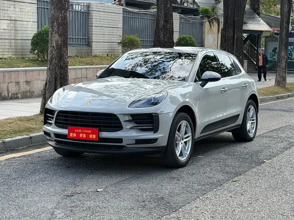 Porsche Macan — фото 7
