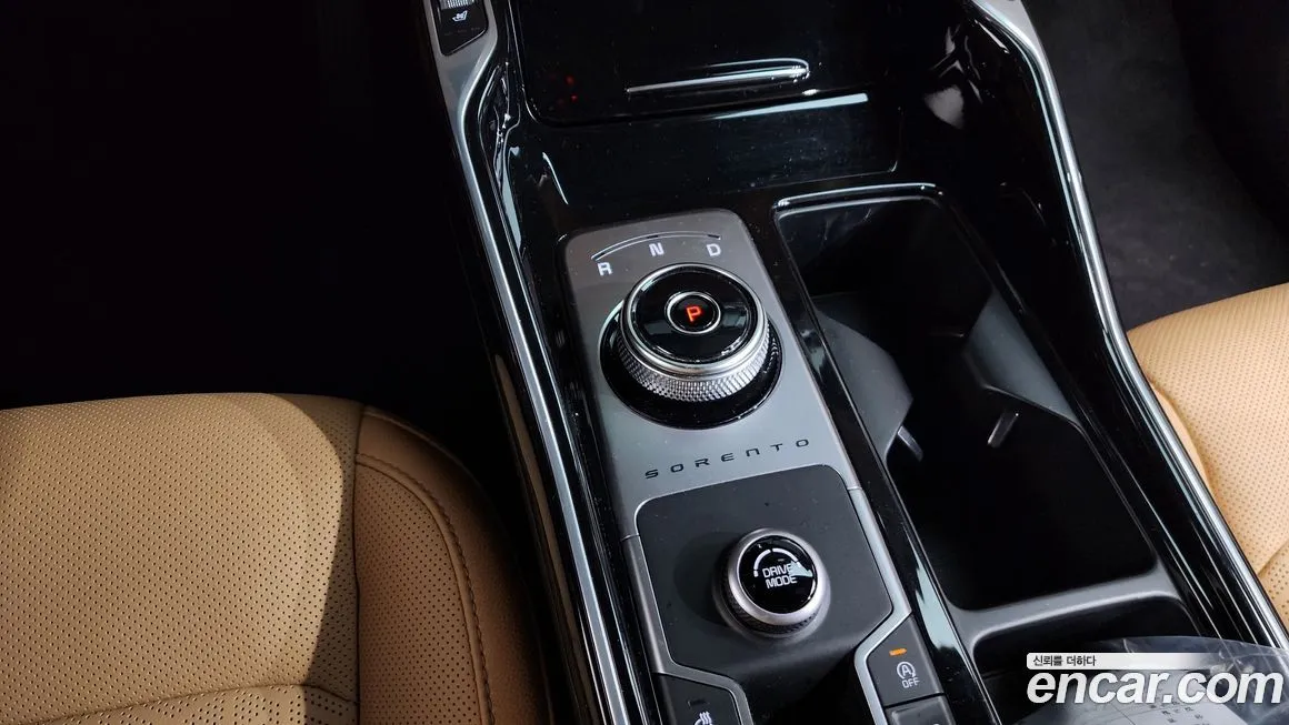 Kia Sorento — фото 8