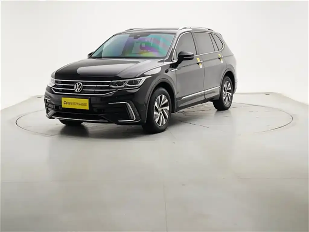Volkswagen Tiguan L New Energy — фото 4