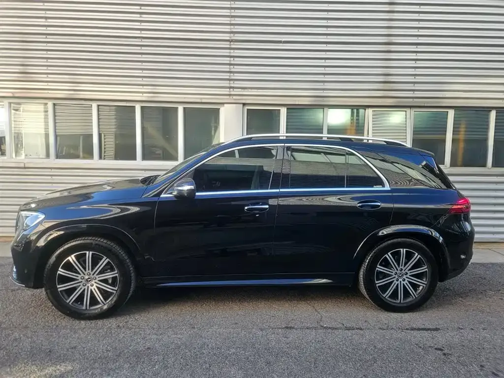 Mercedes-Benz GLE — фото 7