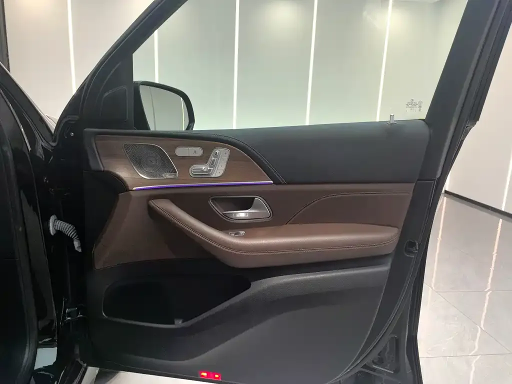 Mercedes-Benz GLE New Energy — фото 3