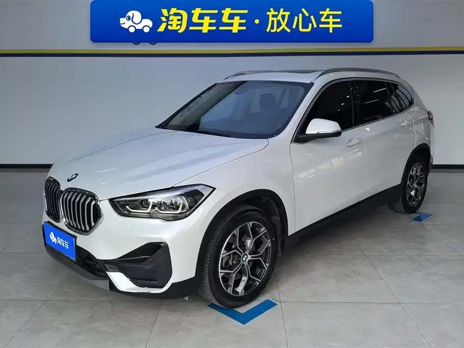 BMW X1 — фото 1