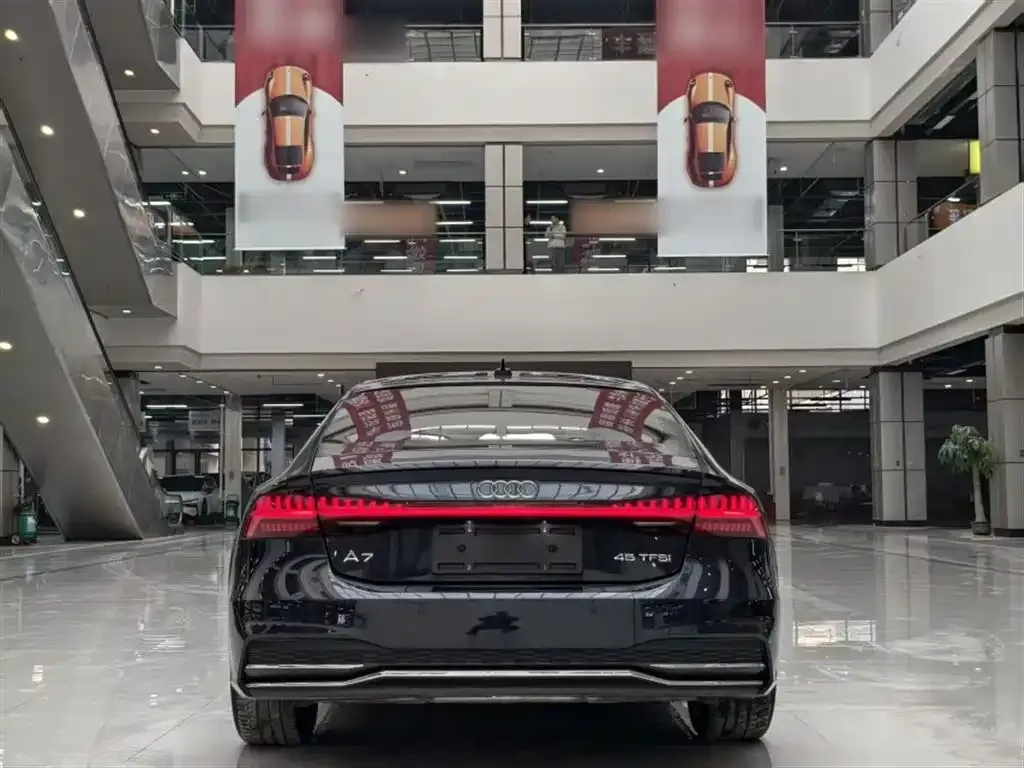 Audi A7 — фото 4