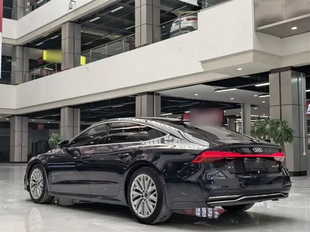 Audi A7 — фото 5