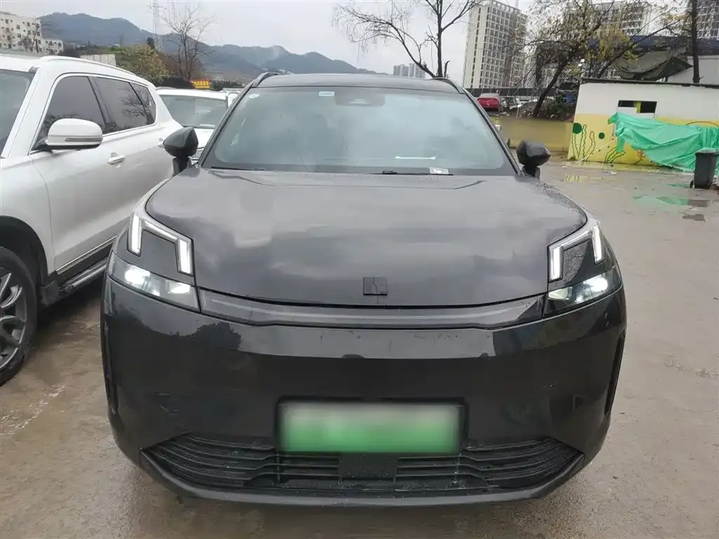 Lynk & Co 08 EM-P — фото 7