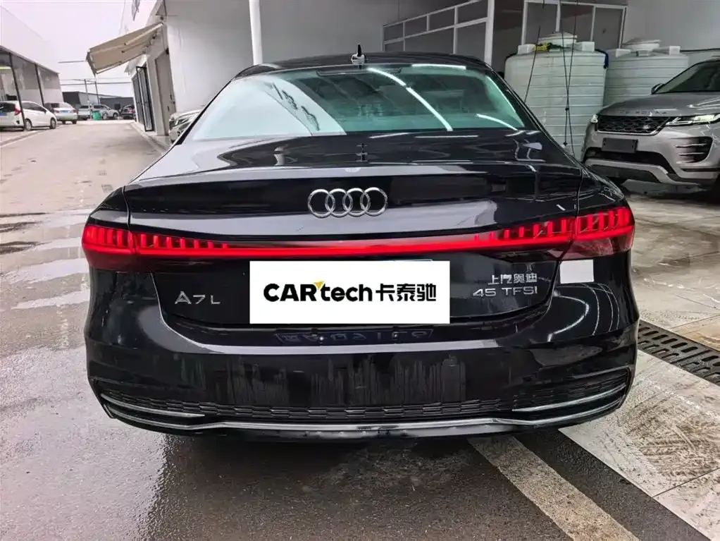 Audi A7L — фото 4