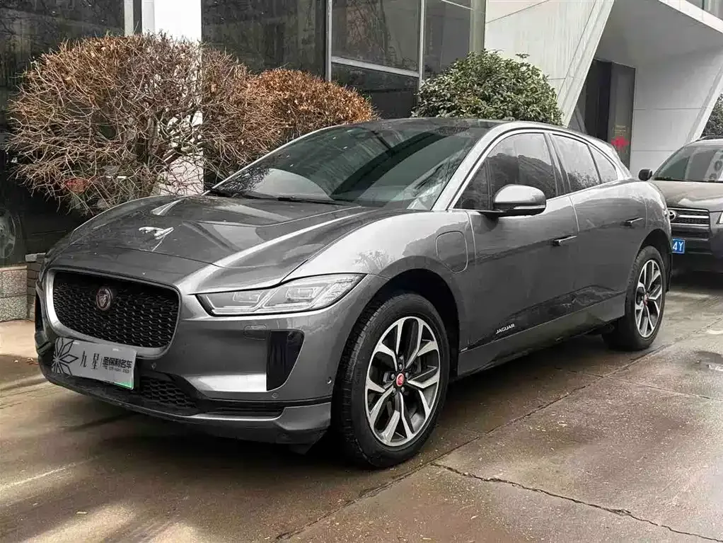 Jaguar I-PACE — фото 1