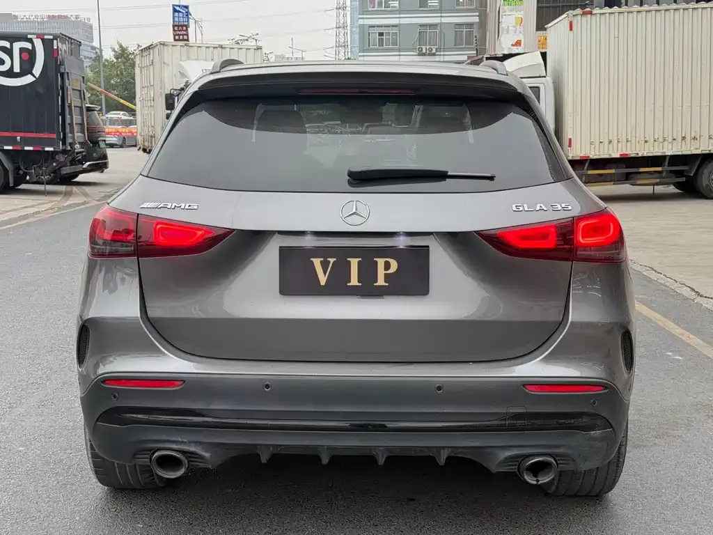 Mercedes-Benz GLA AMG — фото 9