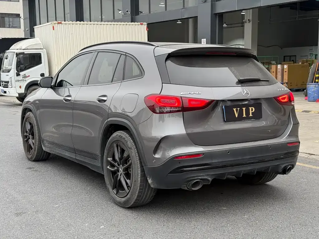 Mercedes-Benz GLA AMG — фото 5