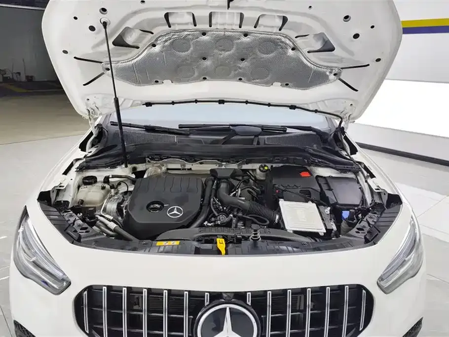 Mercedes-Benz GLA — фото 8