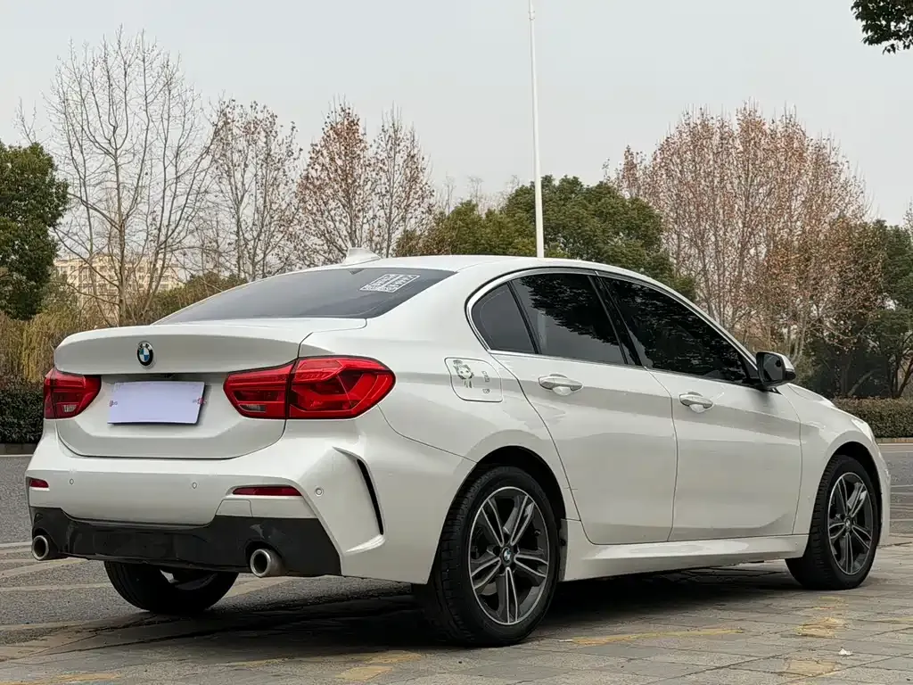 BMW 1 Series — фото 10