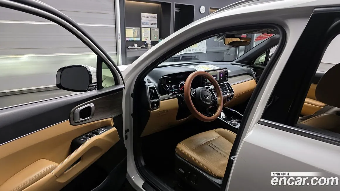 Kia Sorento — фото 9