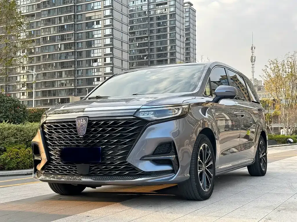 Roewe iMAX8 — фото 1