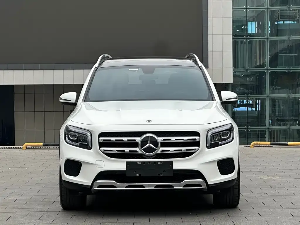 Mercedes-Benz GLB — фото 4