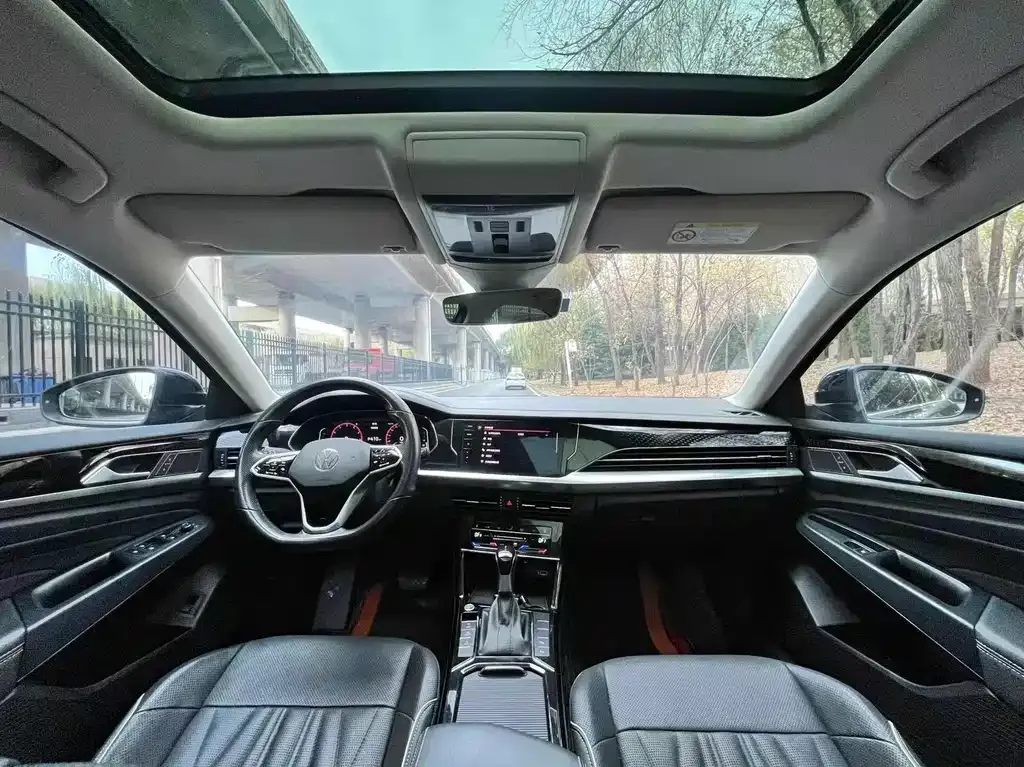 Volkswagen Passat — фото 3
