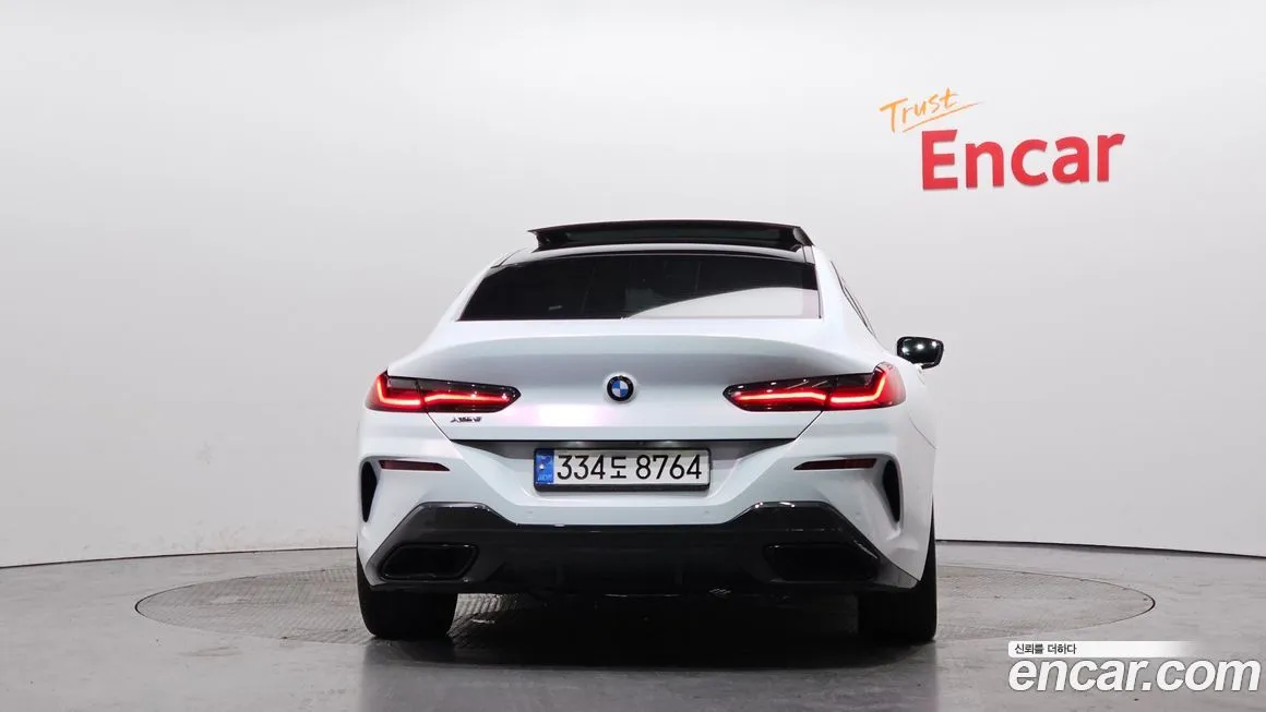 BMW 8-Series — фото 3