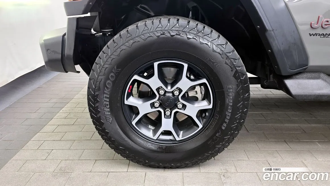 Jeep Wrangler — фото 3