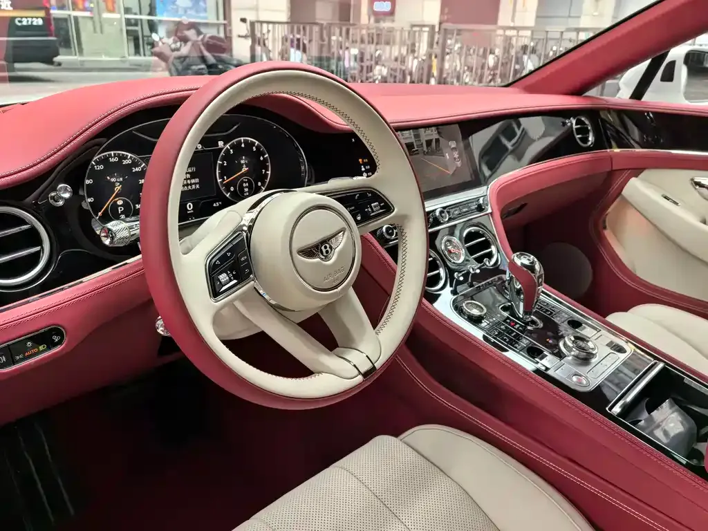 Bentley Continental — фото 6