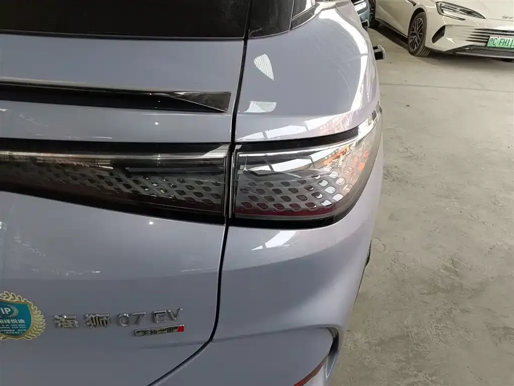 BYD Seal 07 EV — фото 10