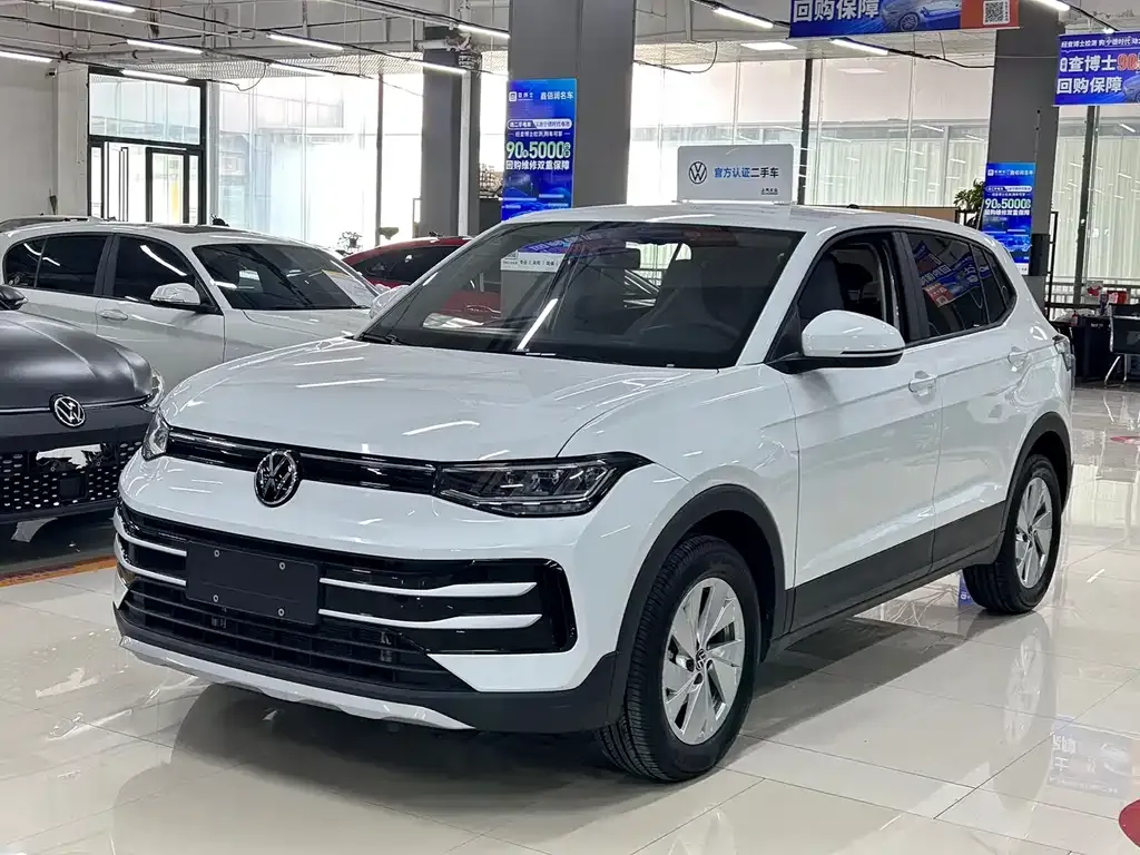 Volkswagen Tharu — фото 1