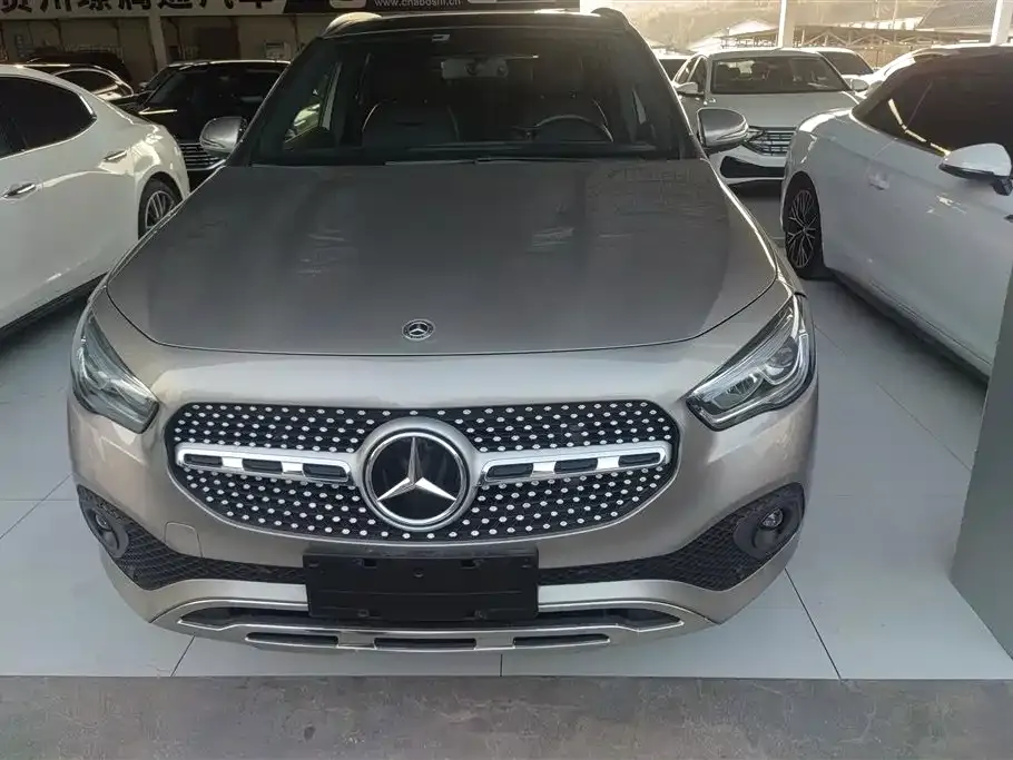 Mercedes-Benz GLA — фото 6