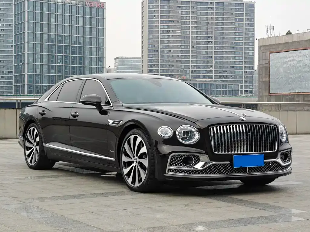 Bentley Flying Spur — фото 8